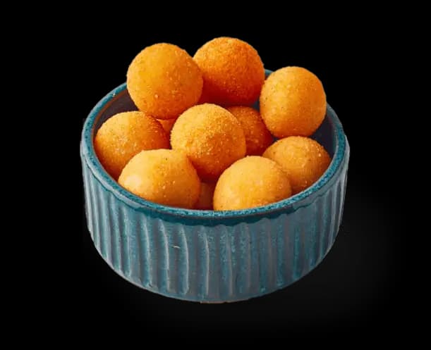 SALG BOLINHA DE FRANGO REQUEIJAO UN